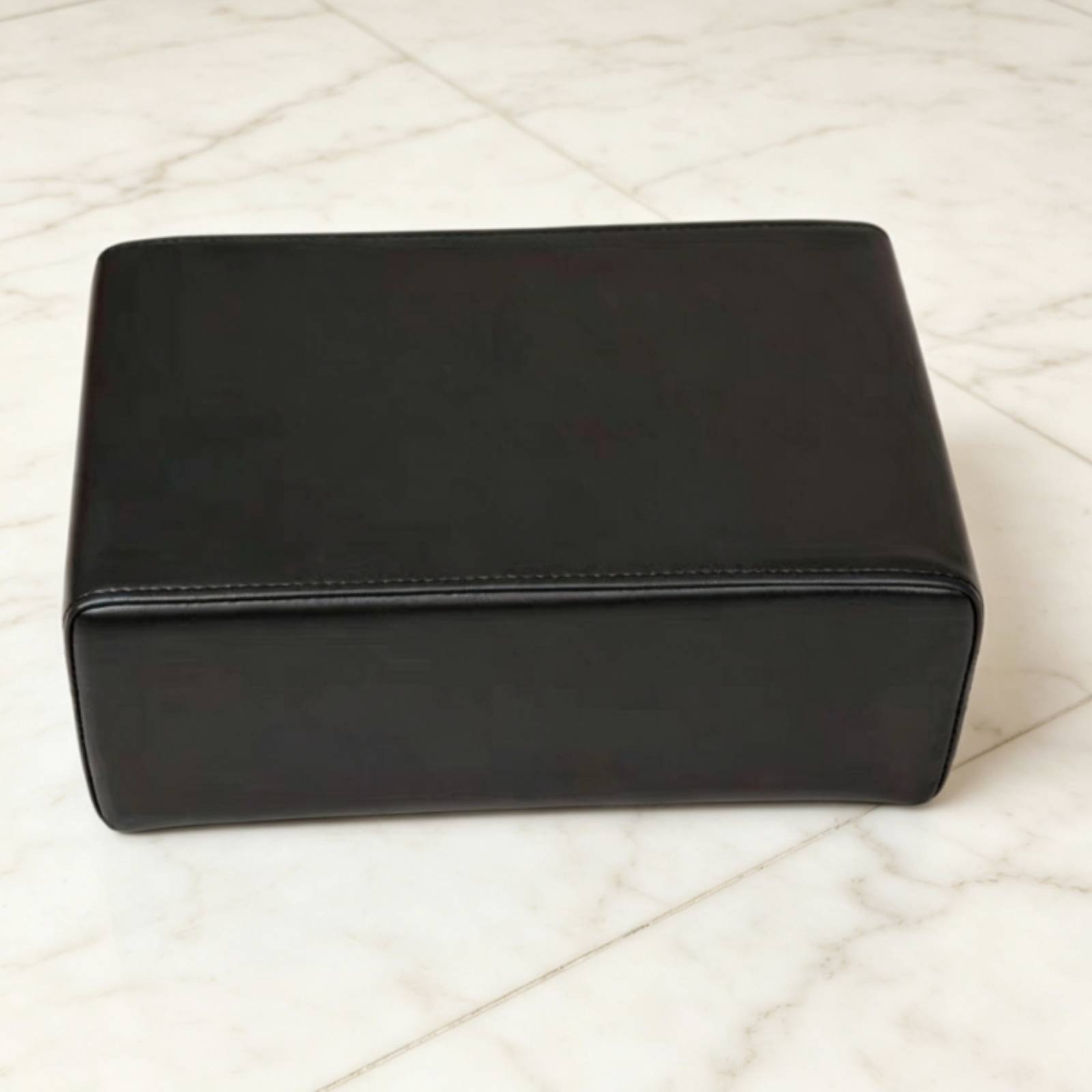 Pilates & Yoga Unleashed International Academy - Pilates Auxiliary Box Stitched Seams Pilates