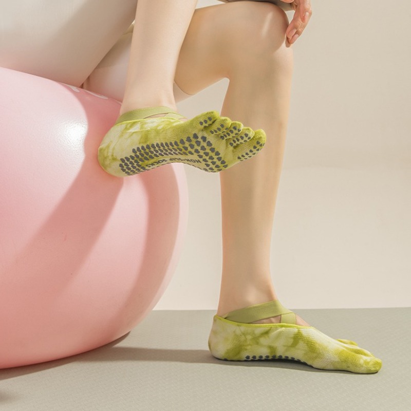 Women Five Toe Socks Women Bac – обзор и цена Pilates Is Yoga