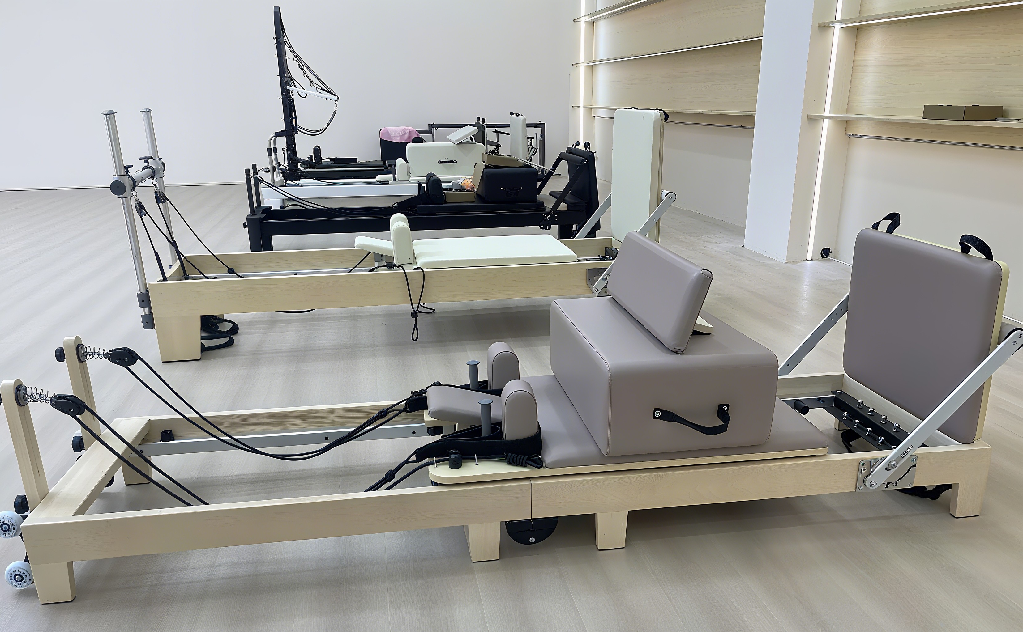Foldable Oak Wood Pilates Refo – обзор и цена Pilates & Yoga Unleashed International Academy