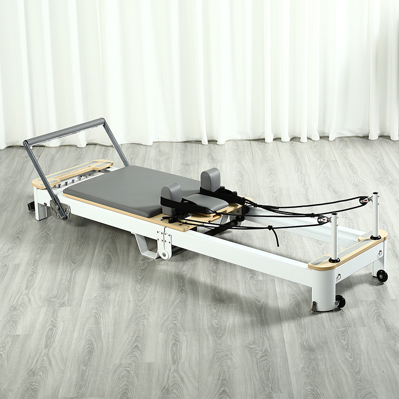 Oak Pilates Reformer, White Al – обзор и цена Pilates & Yoga Unleashed International Academy